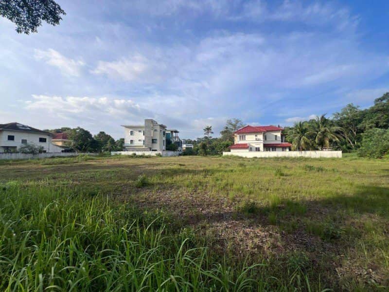 Tanah Lot Banglo Gated & Guarded Jalan Pekaka Seksyen 8 Kota Damansara 13121 sqft