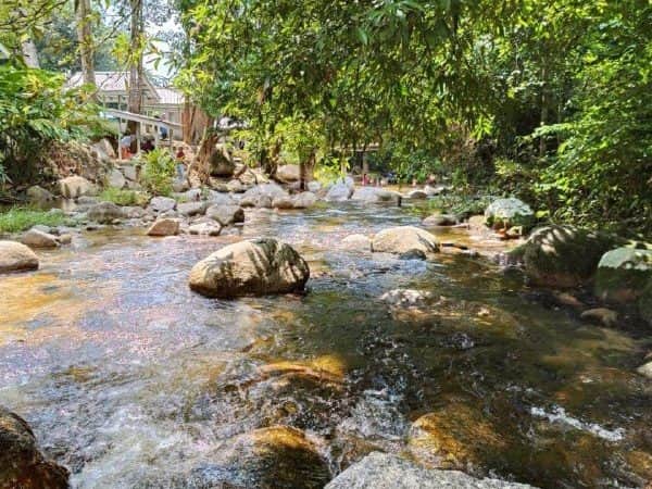 Tanah Pertanian 2 Ekar Ulu Kongsor Kuala Kangsar Perak Freehold Berhampiran Sungai
