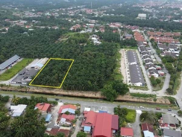 Tanah Zoning Perumahan Kg Sungai Lang Banting 0.95 Ekar Freehold Infrastruktur Sedia Ada